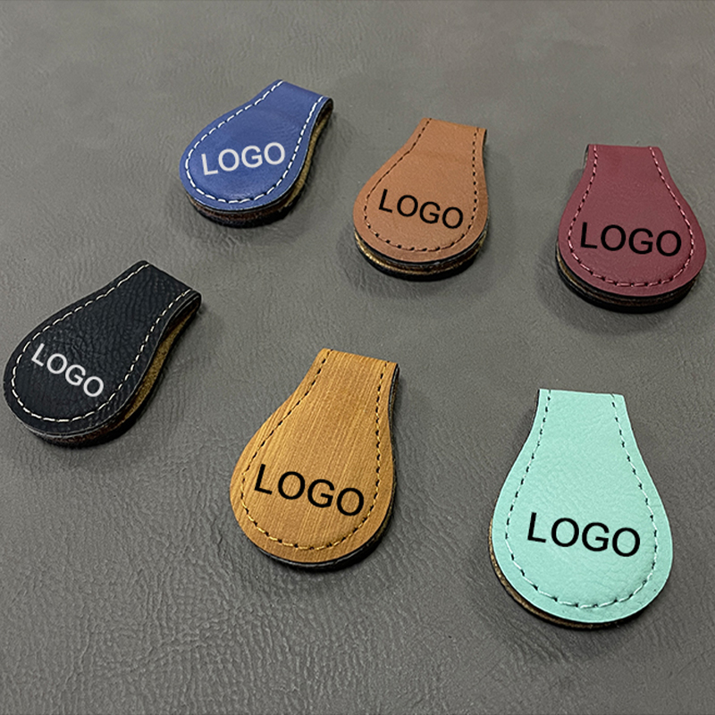 Semn de carte cu magnet din piele cu laser