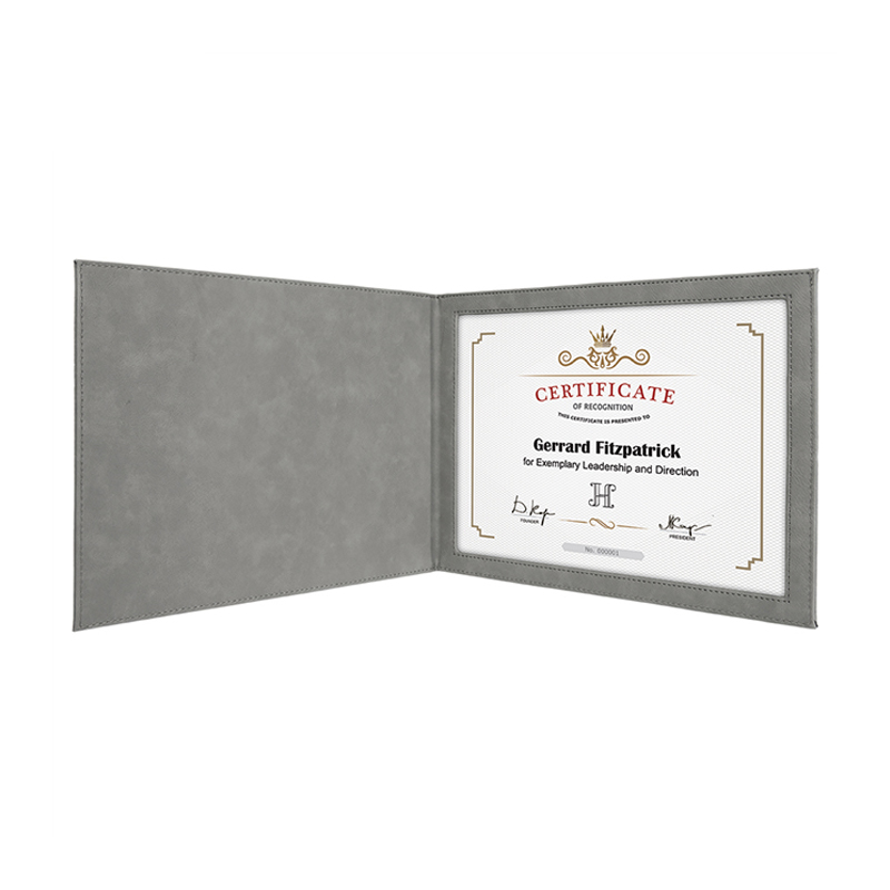 Suporturi pentru certificate din piele cu laser
