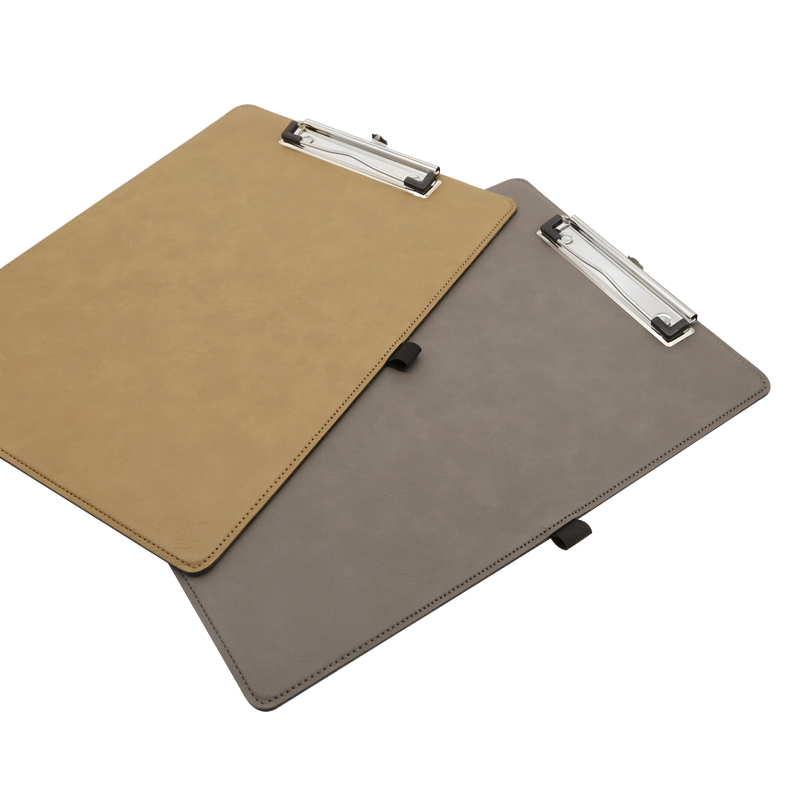 Clipboard-uri din piele